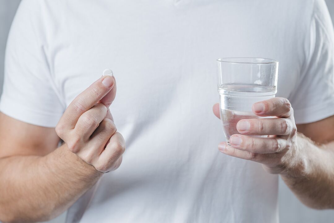 The man accepts zxcvbnmqwert from prostatitis